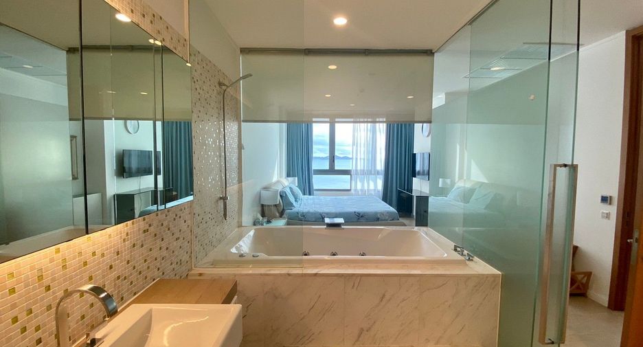 For sale 3 bedrooms condo in Bang Lamung, Chonburi