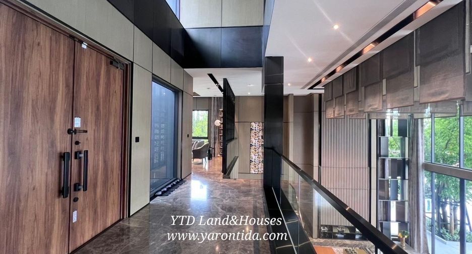 Casa en venta de 5 habitaciones en Bang Phli, Samut Prakan