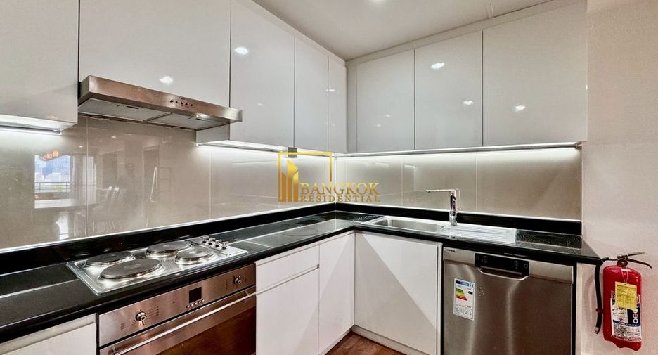 For rent 2 ベッドルーム apartment in Khlong Toei, Bangkok