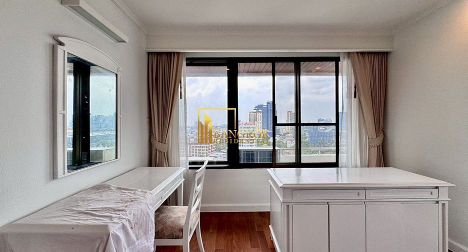 For rent 2 ベッドルーム apartment in Khlong Toei, Bangkok