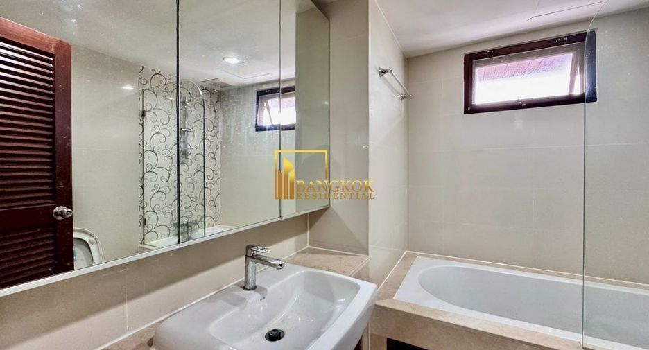 For rent 2 ベッドルーム apartment in Khlong Toei, Bangkok