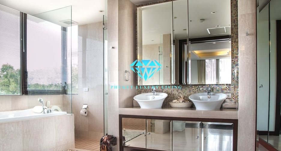 For sale 3 bedrooms apartment in Mueang Phuket, Phuket
