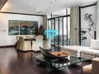 For sale 3 bedrooms apartment in Mueang Phuket, Phuket