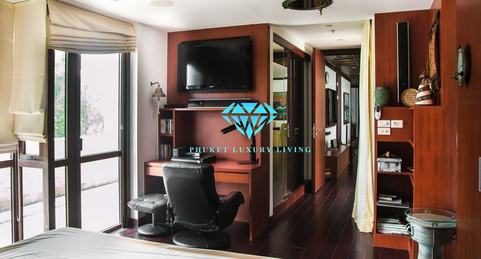 For sale 3 bedrooms apartment in Mueang Phuket, Phuket