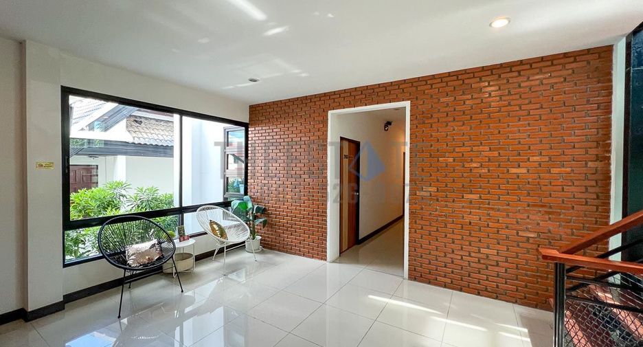 For sale 14 Beds apartment in Mueang Chiang Mai, Chiang Mai