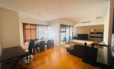 Condo en alquiler y en venta de 3 habitaciones en Khlong Toei, Bangkok
