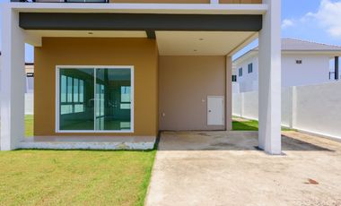 For sale 3 bedrooms house in Lat Krabang, Bangkok