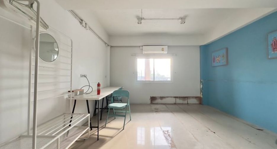 For rent 18 bed hotel in Bang Lamung, Chonburi