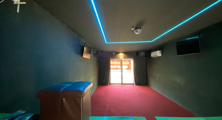 For rent retail Space in Lat Phrao, Bangkok