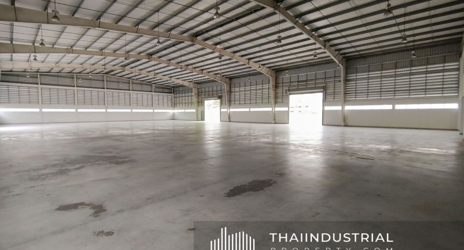 À louer entrepôt à Mueang Chon Buri, Chonburi