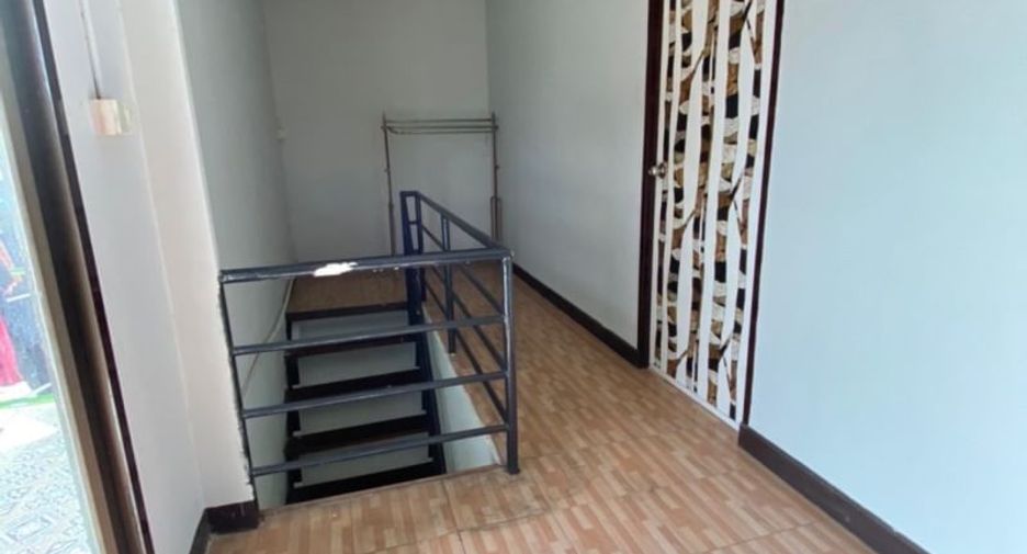 Local comercial en venta en Si Racha, Chonburi