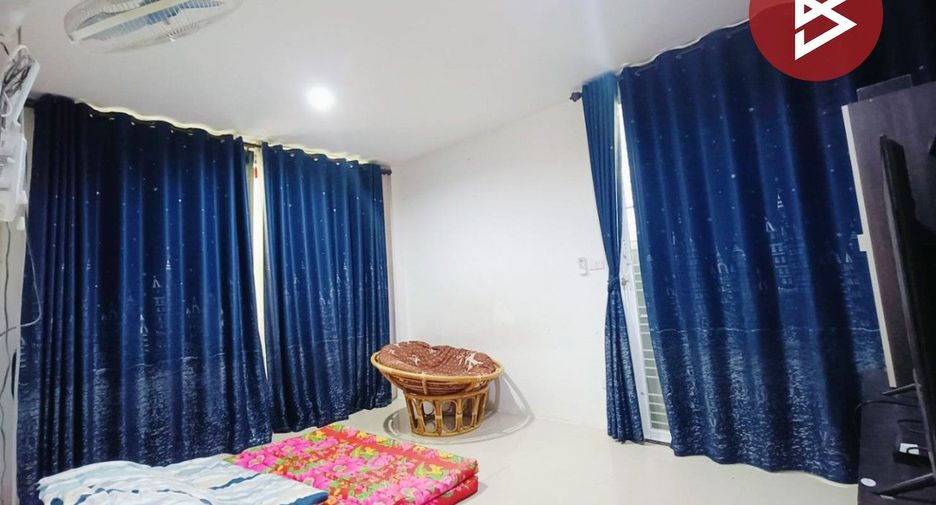 ขาย 3 เตียง ทาวน์เฮ้าส์ ใน เมืองชลบุรี, ชลบุรี