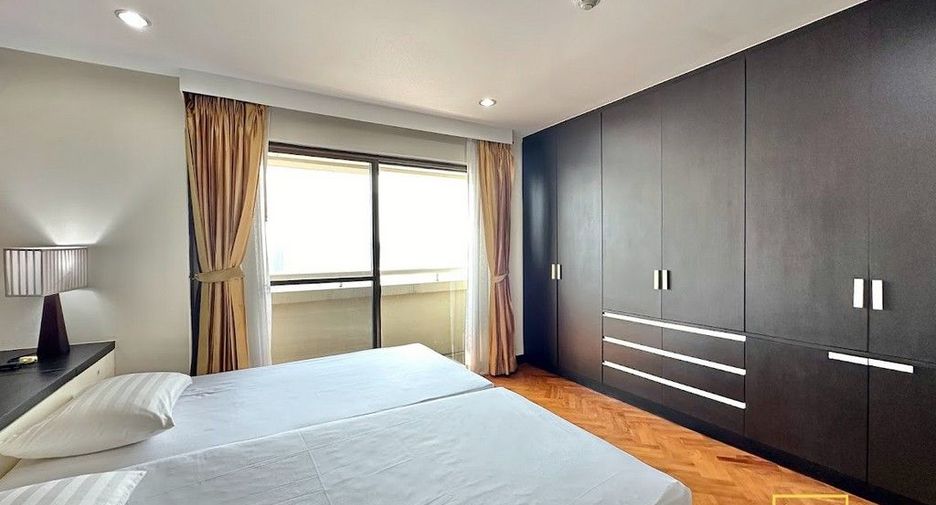 Condo en alquiler de 2 habitaciones en Khlong Toei, Bangkok