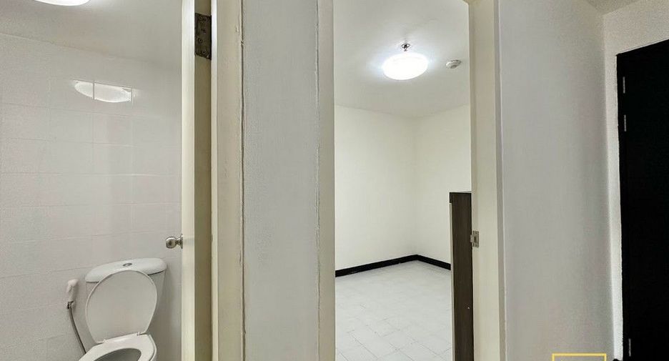 Condo en alquiler de 2 habitaciones en Khlong Toei, Bangkok