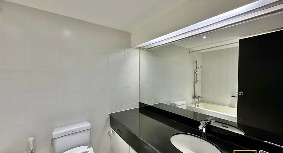 Condo en alquiler de 2 habitaciones en Khlong Toei, Bangkok