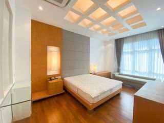 For rent 2 ベッドルーム condo in Pathum Wan, Bangkok