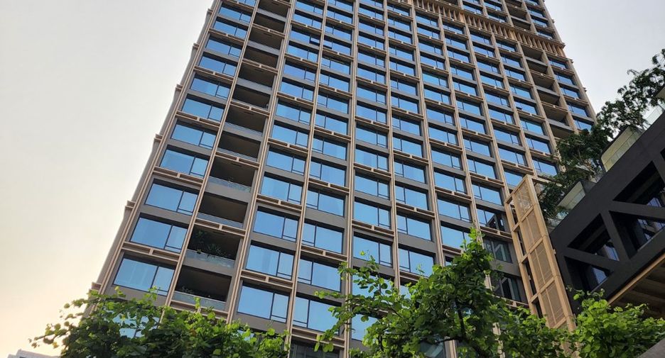 For rent そして for sale 2 ベッドルーム condo in Pathum Wan, Bangkok