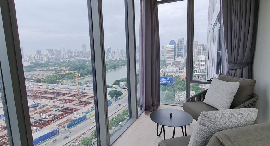 For rent 2 bedrooms condo in Khlong Toei, Bangkok