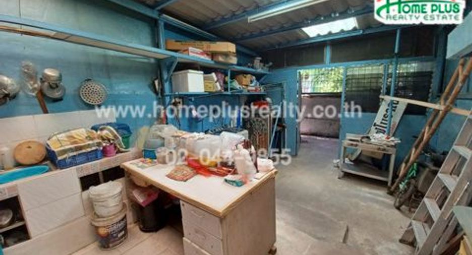 For sale 1 Beds retail Space in Bang Khen, Bangkok
