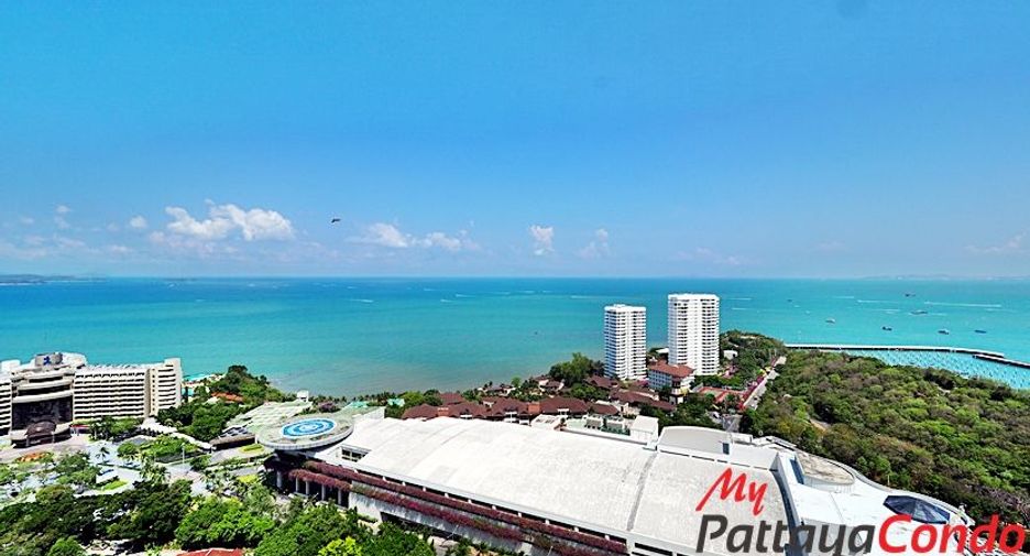 For sale 2 ベッドルーム condo in Bang Lamung, Chonburi