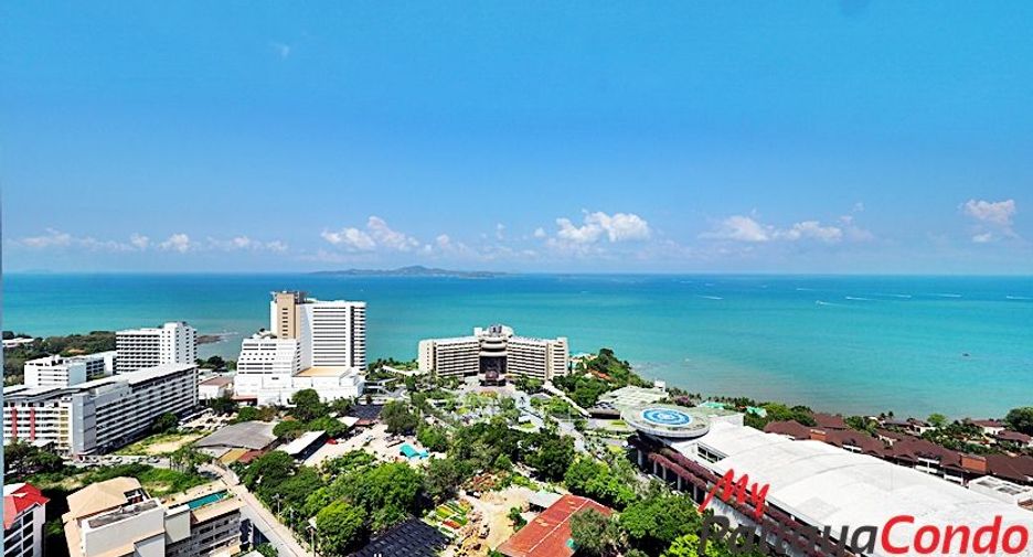 For sale 2 ベッドルーム condo in Bang Lamung, Chonburi