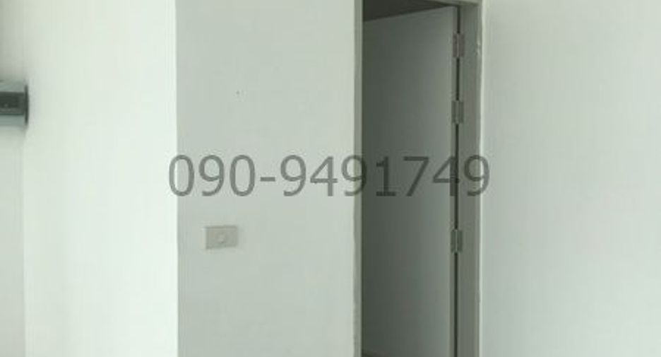 For rent 1 bed retail Space in Din Daeng, Bangkok