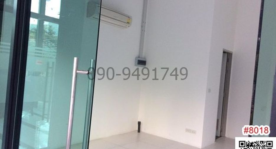 For rent 1 bed retail Space in Din Daeng, Bangkok