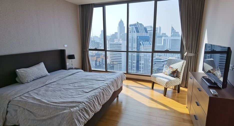 À vendre 2 chambres condo à Khlong Toei, Bangkok