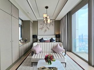 For sale 3 bed condo in Khlong San, Bangkok