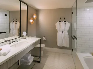 ขาย 48 เตียง โรงแรม ใน วัฒนา, กรุงเทพฯ