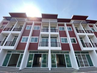 For sale 2 ベッドルーム retail Space in Mueang Chiang Mai, Chiang Mai