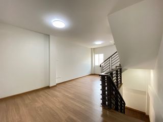 For sale 2 ベッドルーム retail Space in Mueang Chiang Mai, Chiang Mai