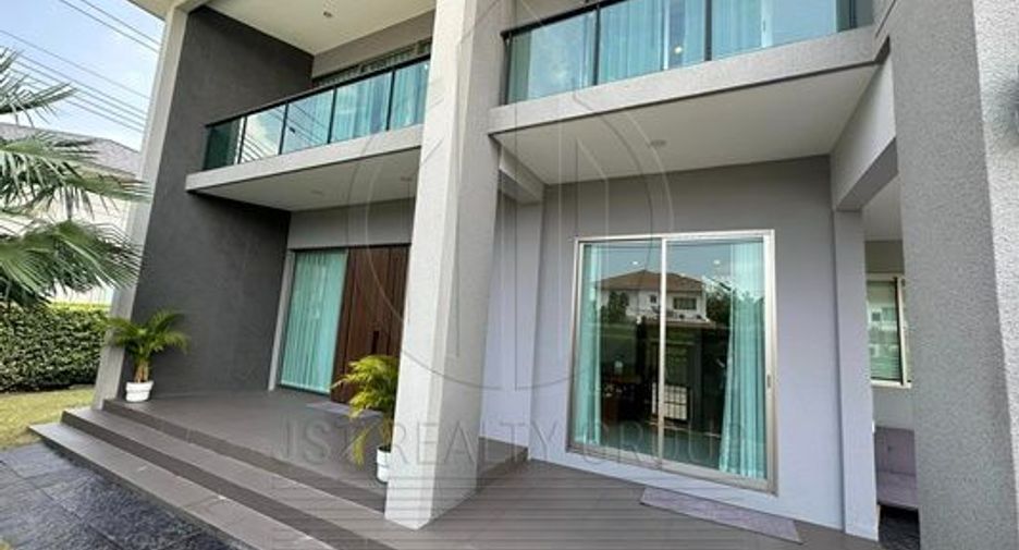 Haus zur Miete mit 4 Zimmer in Prawet, Bangkok