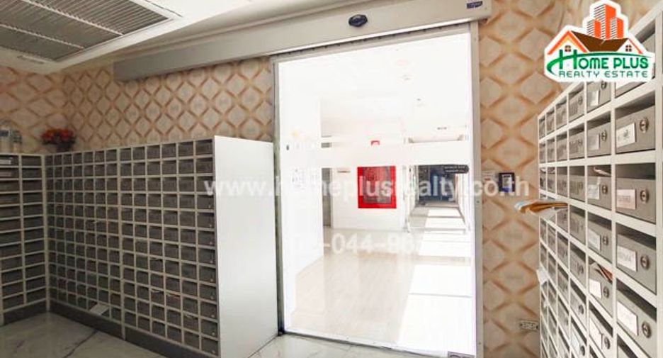 For sale 1 bed condo in Bang Phlat, Bangkok