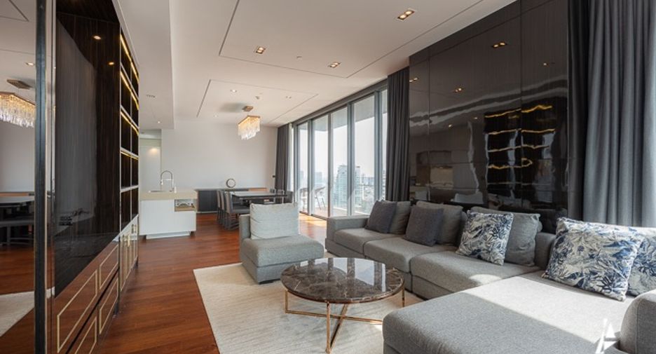 For rent そして for sale 3 ベッドルーム condo in Khlong Toei, Bangkok