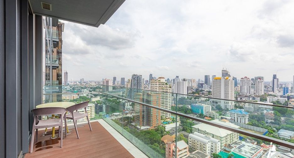 For rent そして for sale 3 ベッドルーム condo in Khlong Toei, Bangkok