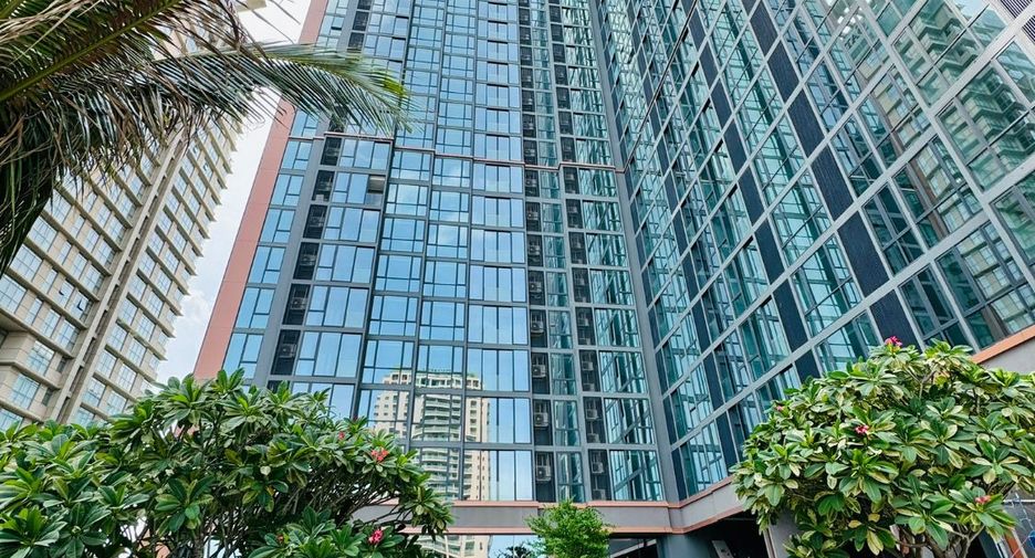 À louer 1 chambre appartement avec services à Sathon, Bangkok