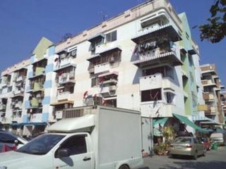 For sale スタジオ apartment in Bang Kapi, Bangkok