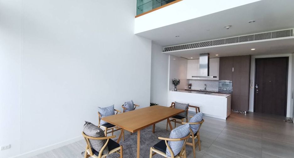 For rent 2 bedrooms condo in Pathum Wan, Bangkok