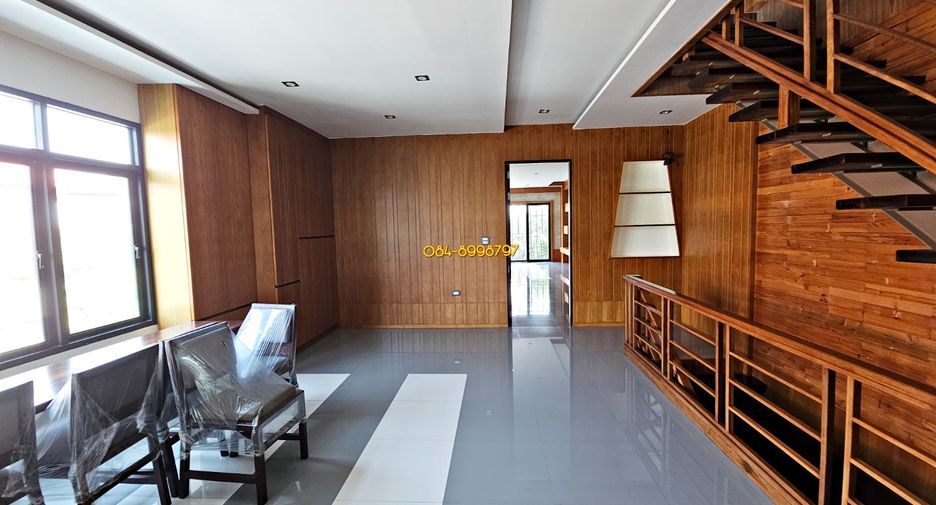 For sale 9 bed house in Pak Kret, Nonthaburi