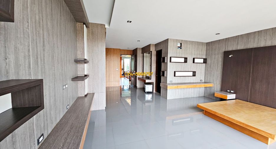 For sale 9 bed house in Pak Kret, Nonthaburi