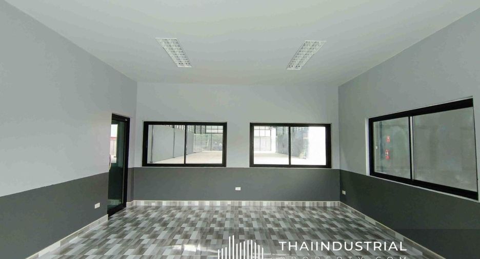 For rent warehouse in Mueang Chon Buri, Chonburi