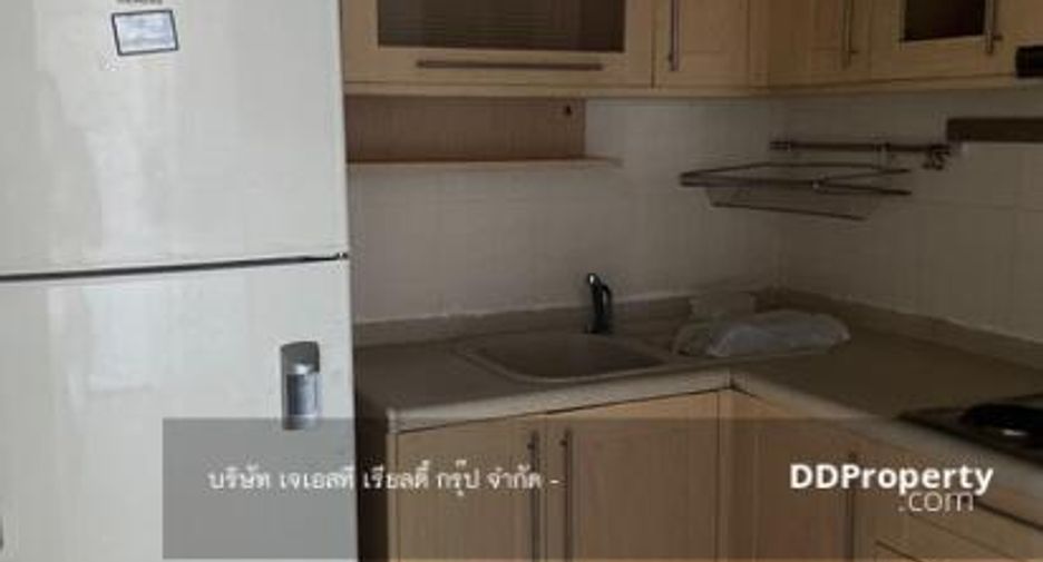 For rent and for sale 3 bedrooms condo in Bang Kho Laem, Bangkok