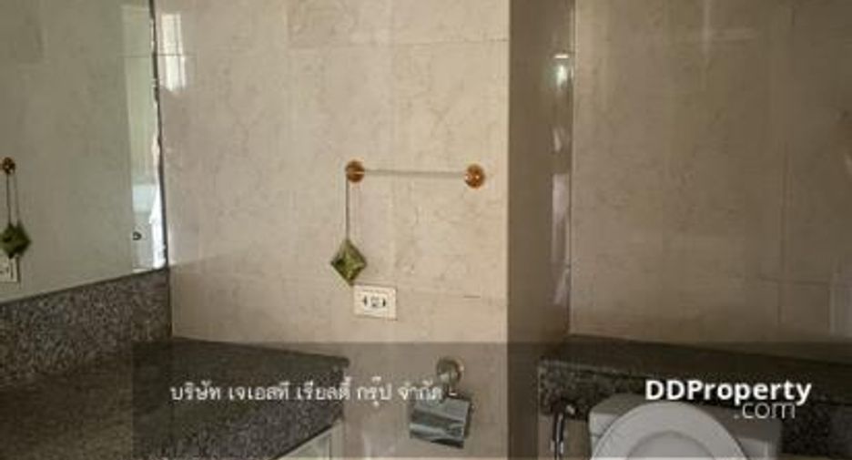 For rent and for sale 3 bedrooms condo in Bang Kho Laem, Bangkok