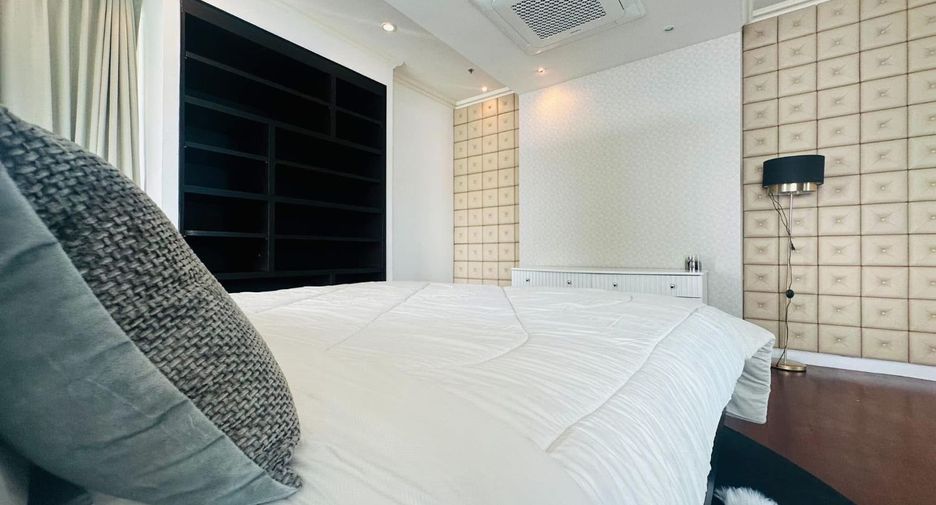 For rent and for sale 3 bedrooms condo in Khlong Toei, Bangkok
