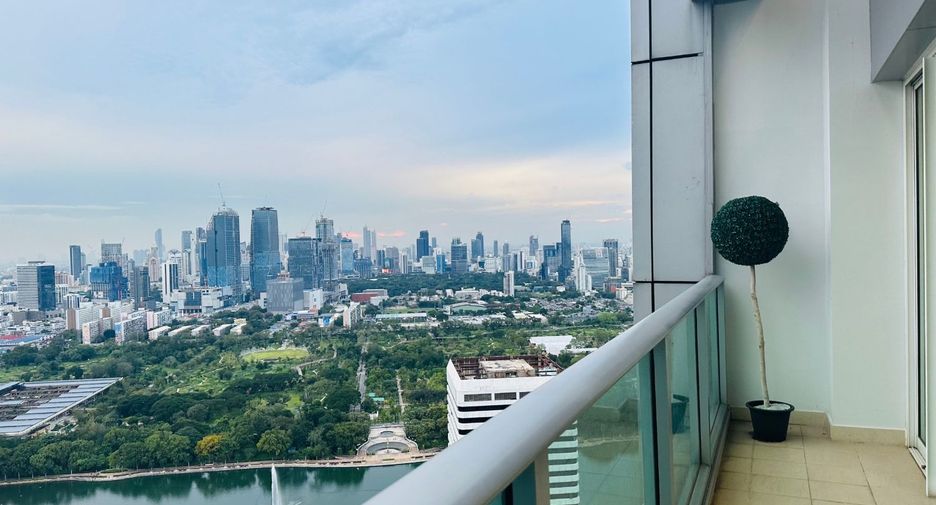 For rent and for sale 3 bedrooms condo in Khlong Toei, Bangkok