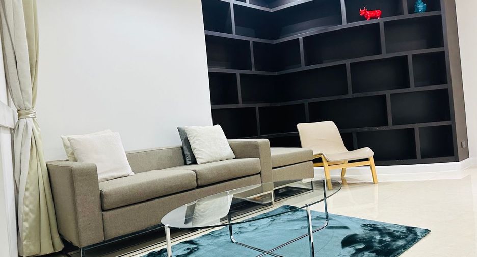 For rent and for sale 3 bedrooms condo in Khlong Toei, Bangkok