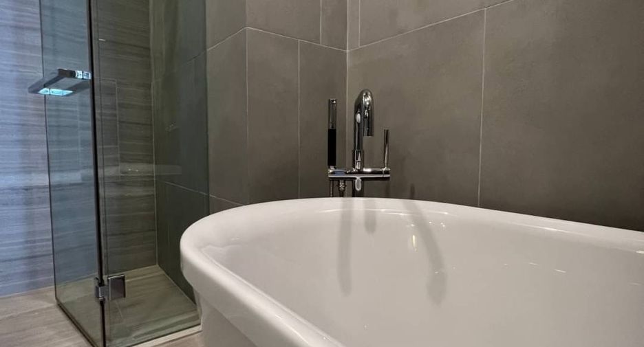 For rent and for sale 2 bedrooms condo in Sathon, Bangkok