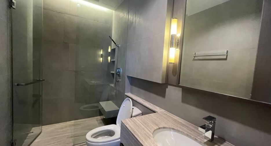 For rent and for sale 2 bedrooms condo in Sathon, Bangkok