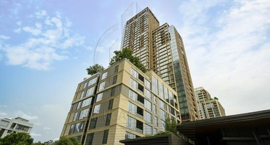 For rent and for sale 2 bedrooms condo in Pathum Wan, Bangkok